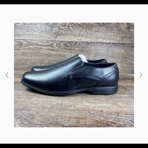Perry Ellis Portfolio slip on dress shoes